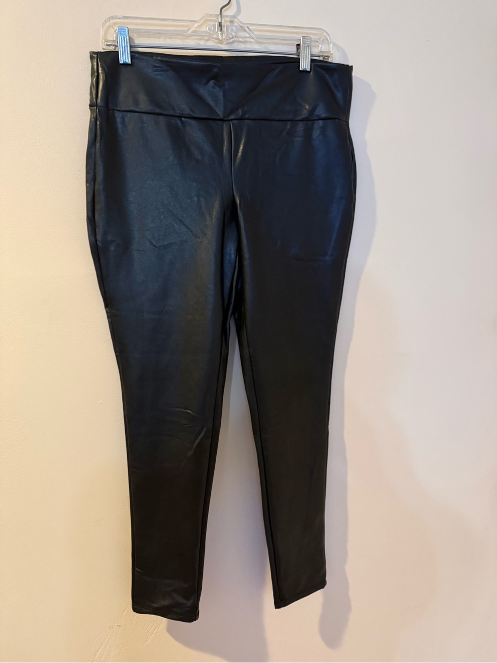 Kendall & Kylie Black Faux Leather Leggings